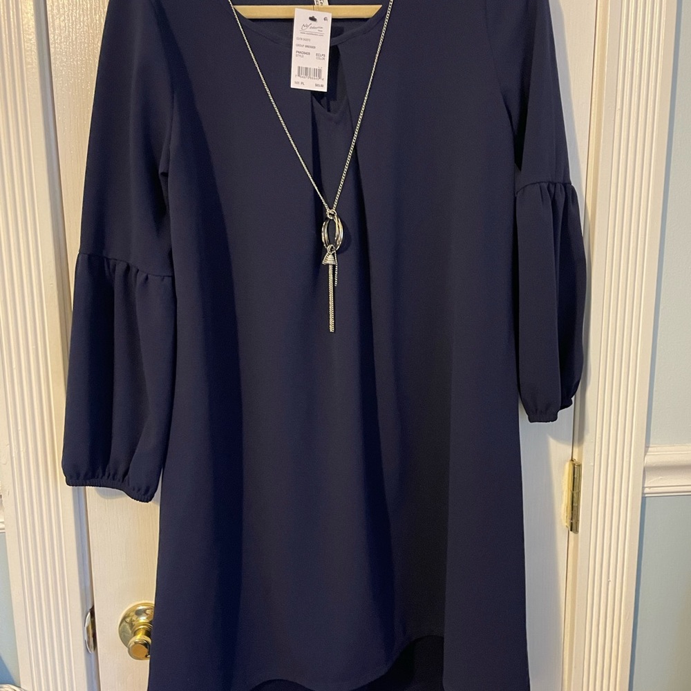 Women’s dress